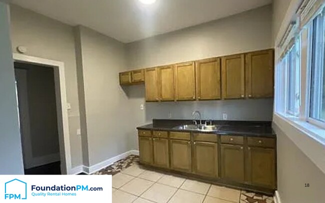 Foto del edificio - 701 E Alston Ave