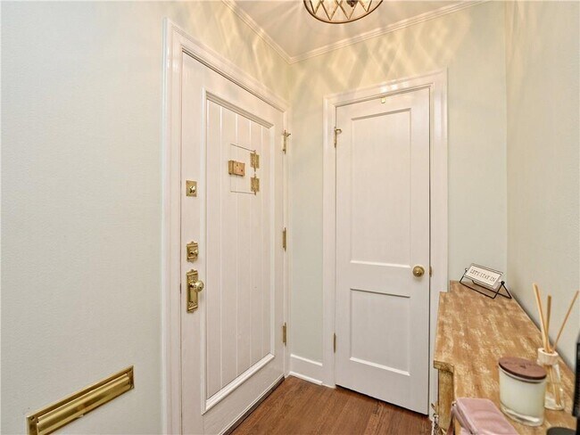 Foto del edificio - 509 E 43rd St
