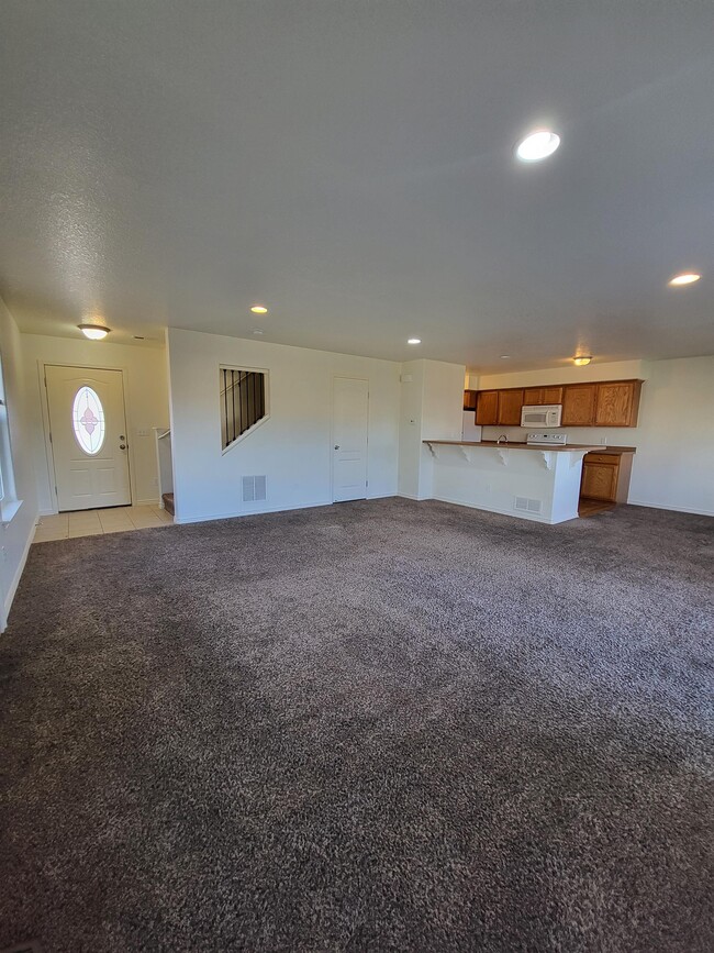 Building Photo - 6628 Watusi Rd
