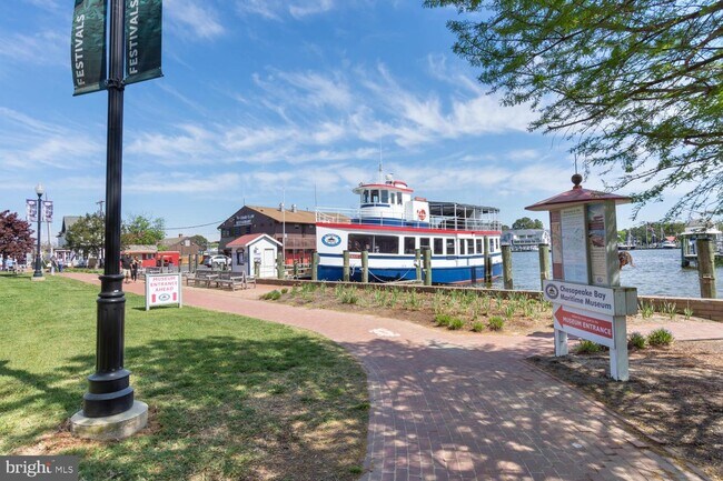 Building Photo - 503 Railroad Ave