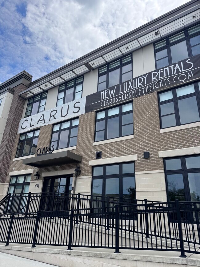 Main Entrance - Clarus Berkeley Heights