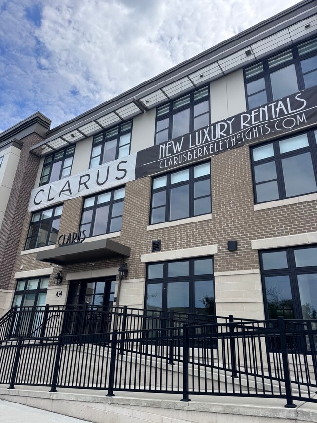 Main Entrance - Clarus Berkeley Heights