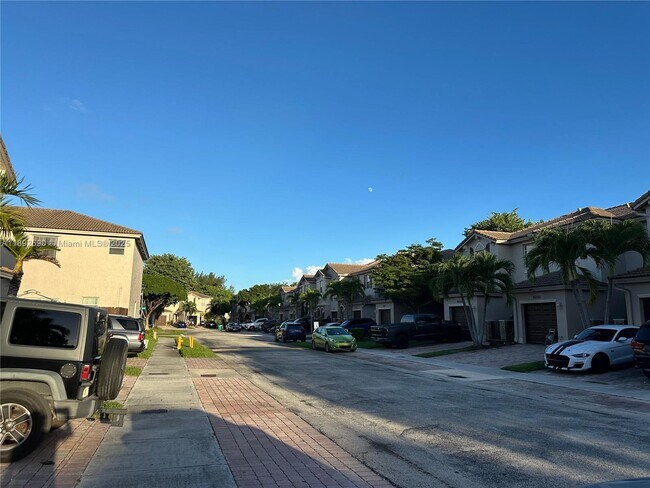Foto del edificio - 9345 SW 220th St