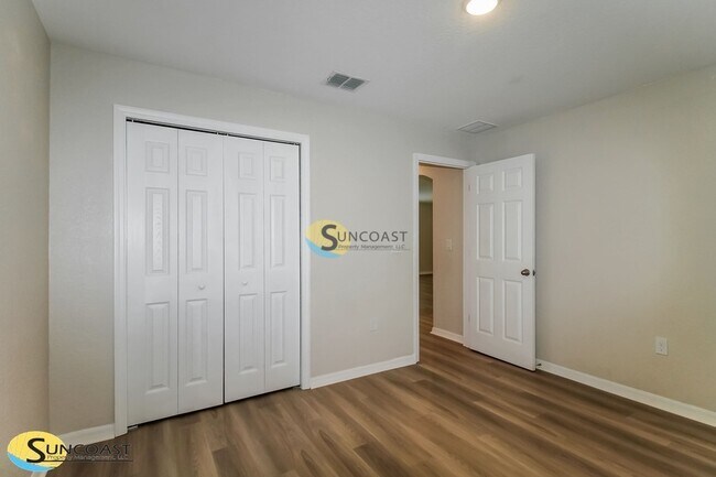 Building Photo - 9623 Bahia Rd