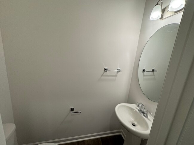 Building Photo - New 3 bedroom 2 1/2 bath home Minutes from I-85 and shopping