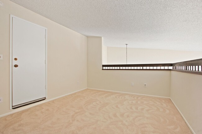 Building Photo - 3415 McLaughlin Ave