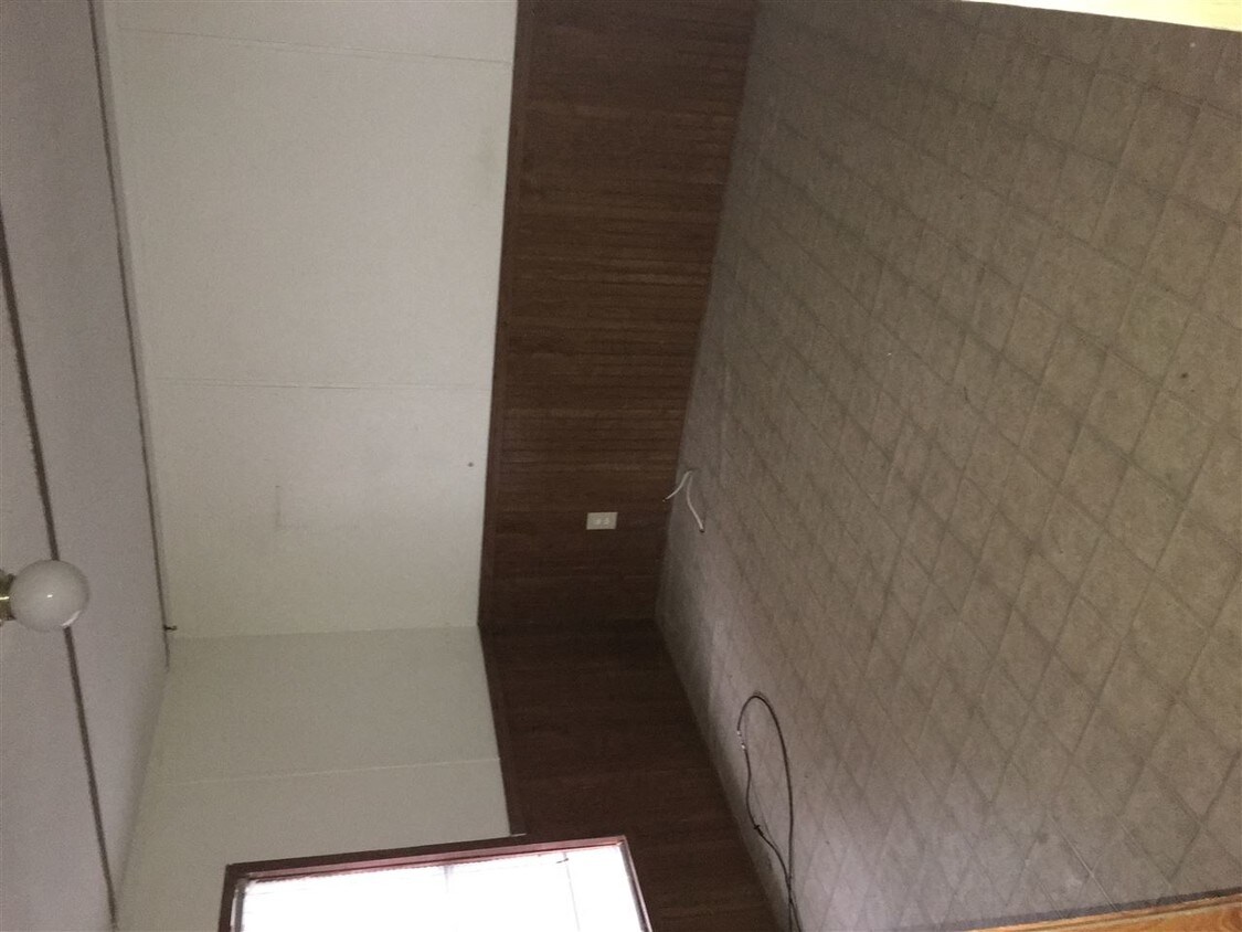 Foto del edificio - 1215 Spring Oaks Ln
