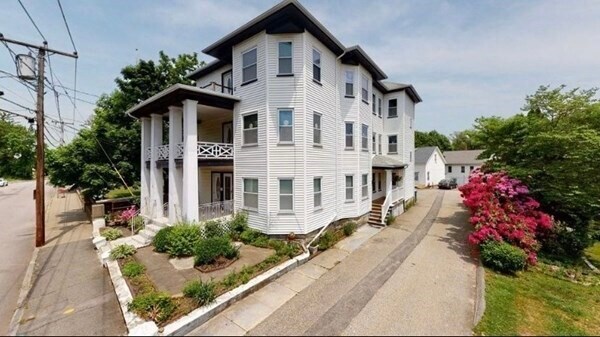 Foto principal - 8 Prospect St