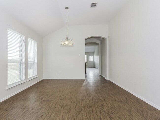 Building Photo - 6827 Orangeville Dr