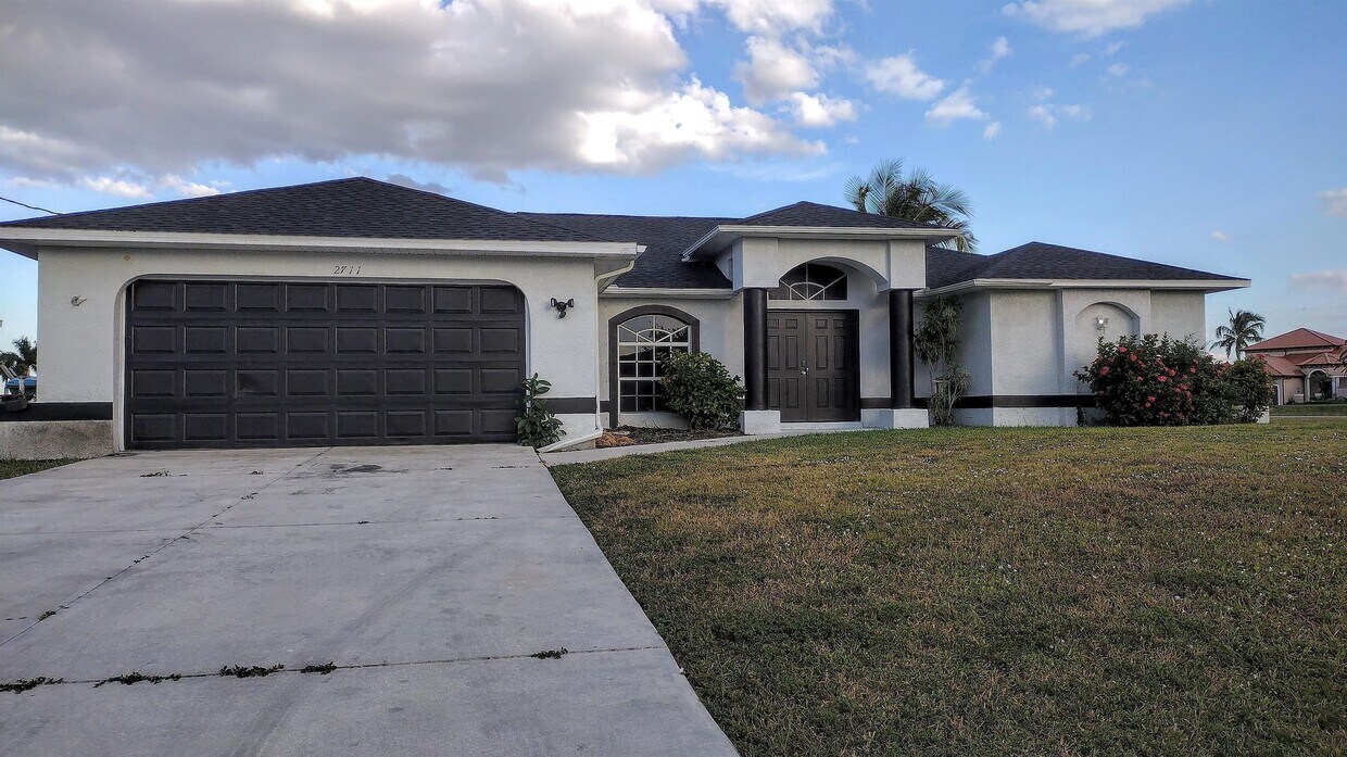 Primary Photo - 2711 NW 45th Pl