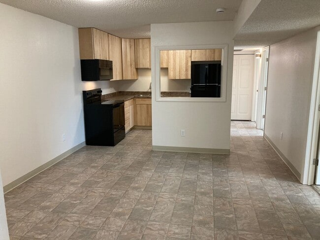 Building Photo - VIEWS OF OPEN SPACE & MOUNTAINS! COMPLETELY REMODELED BEAUTIFUL 3-BR, 2-Bath Condo! Everything Br...