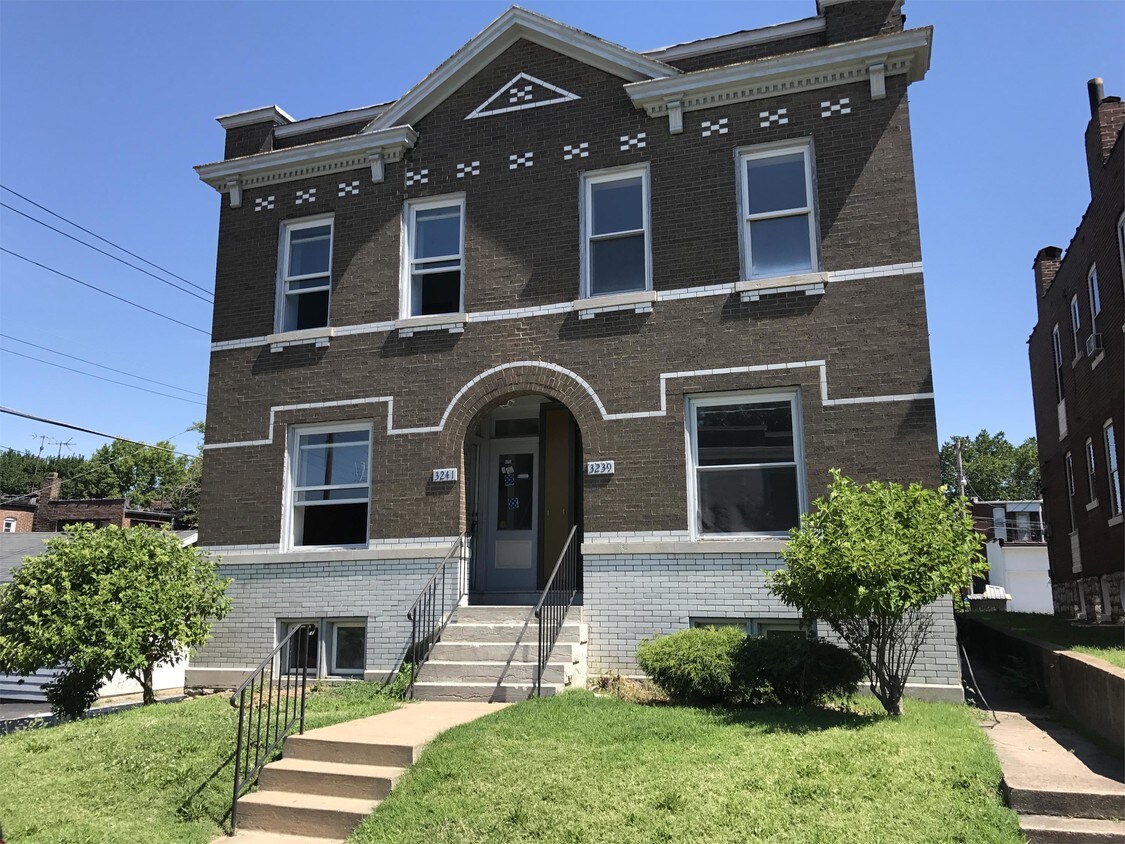 3241 Itaska St, St. Louis, MO 63111 House Rental in St. Louis, MO