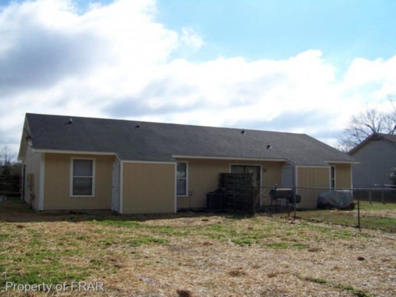 166A Eulon Loop, Raeford, NC 28376 House for Rent in Raeford, NC