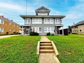 Building Photo - 819 N Marsalis Ave
