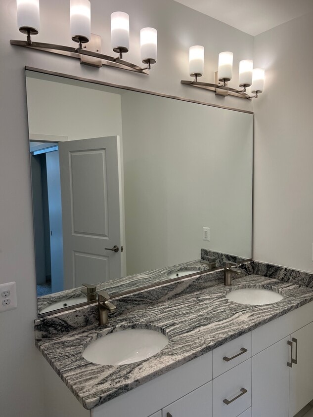 10755 Fairfax Blvd Unit 204, Fairfax, VA 22030 Condo for Rent in