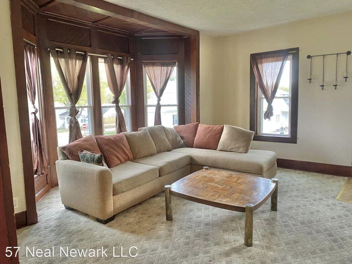 3 br, 2 bath House 33 N Pleasant St House Rental in Fredericktown