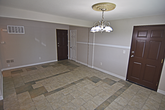 Foto principal - 7002 Cleveland Ave