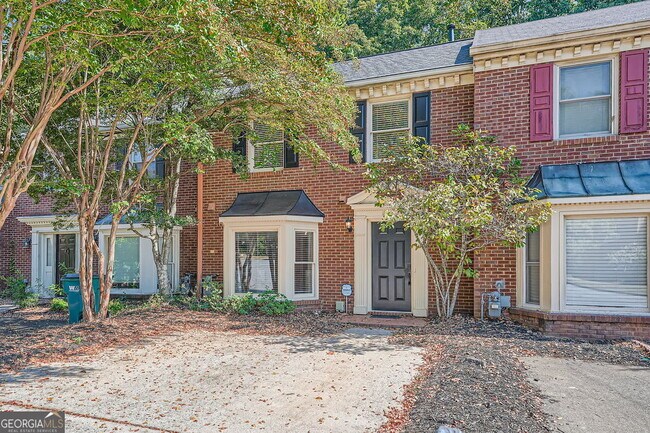 Building Photo - 730 Towergate Pl