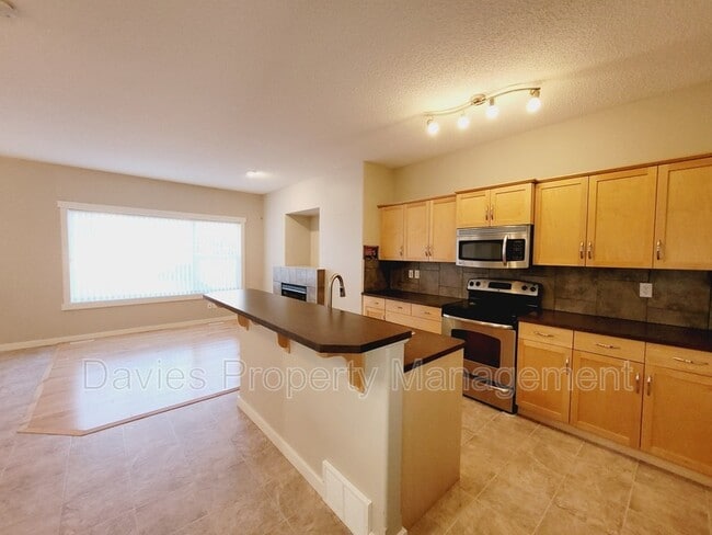 Building Photo - 6127 Stinson Way NW