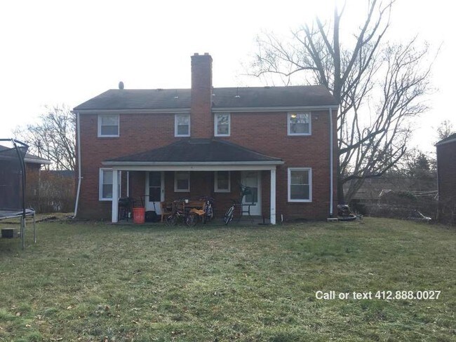 Building Photo - 265 Pheasant Dr
