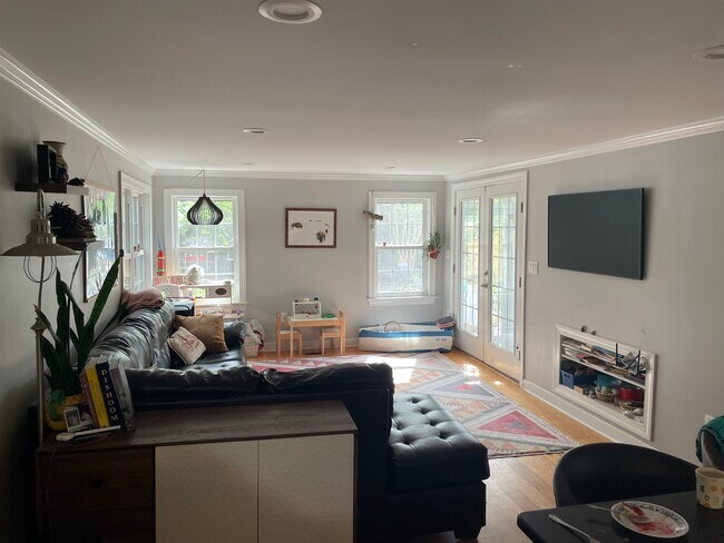 Foto del edificio - 2634 Caroline St