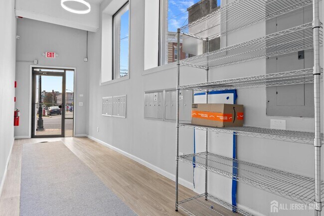 Building Photo - 226 New Brunswick Ave