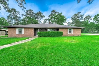 Building Photo - 5813 Russell Ln