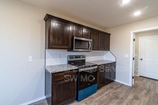 Foto del edificio - 1808 S 15th St