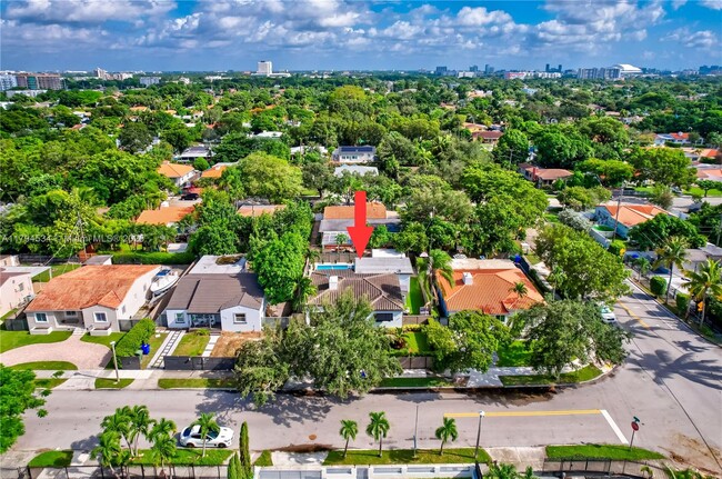 Foto del edificio - 2415 SW 21st Ter