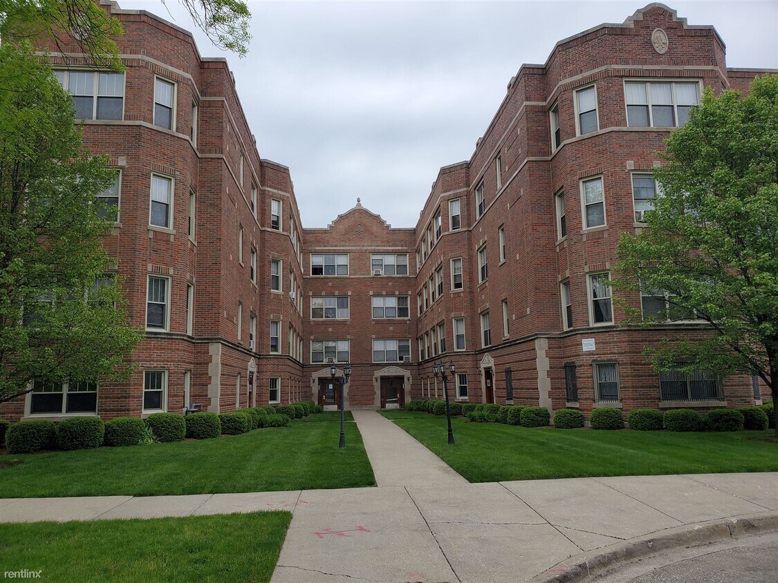 Primary Photo - 7047 S Constance Ave