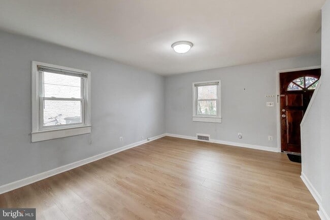 Foto del edificio - 903 S Irving St