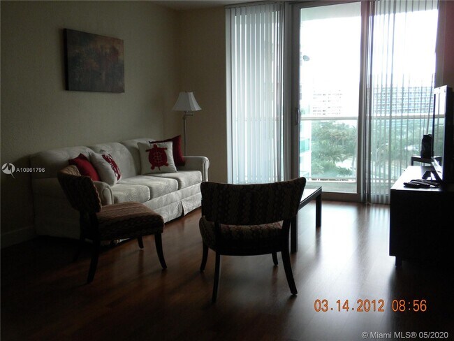 Building Photo - 3801 S Ocean Dr