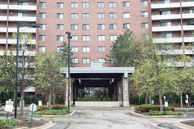 Building - 21 Kristin Dr