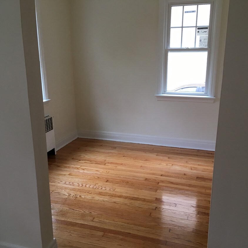Foto principal - 481 New Scotland Ave