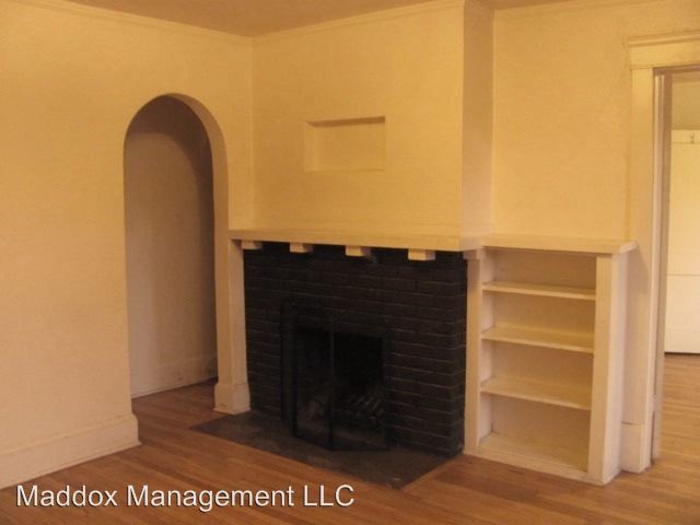 Foto del edificio - 120 Elm St NE