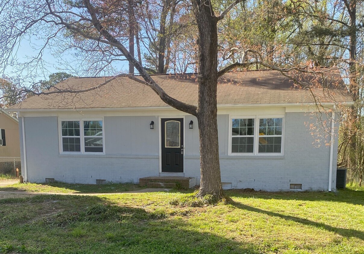 7621 Longstreet Dr, Raleigh, NC 27615 House Rental in Raleigh, NC
