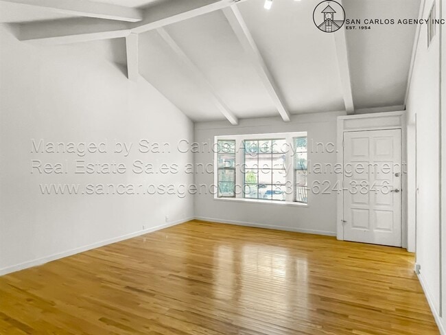 Building Photo - 39 Linda Vista Pl