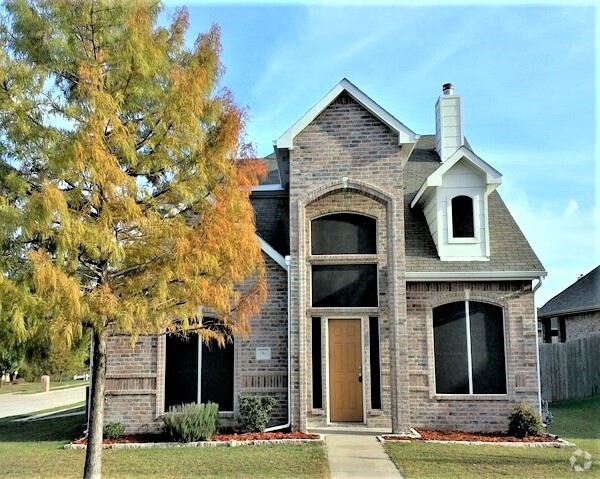 Building Photo - 156 Weston Ct