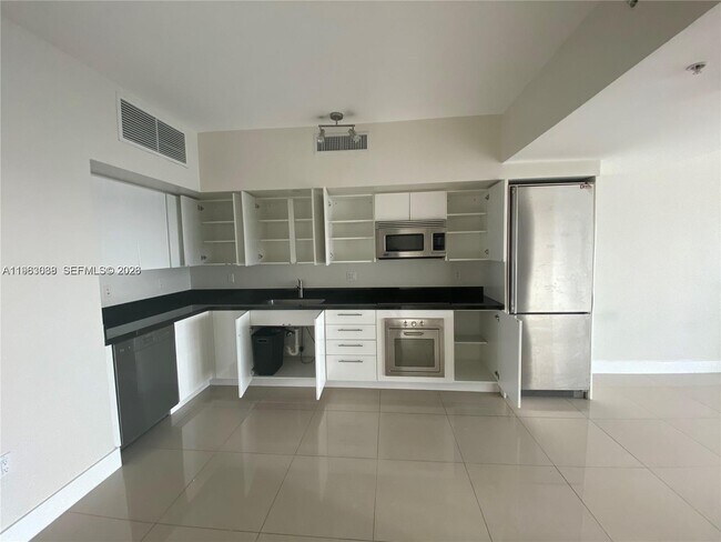 Foto del edificio - 92 SW 3rd St