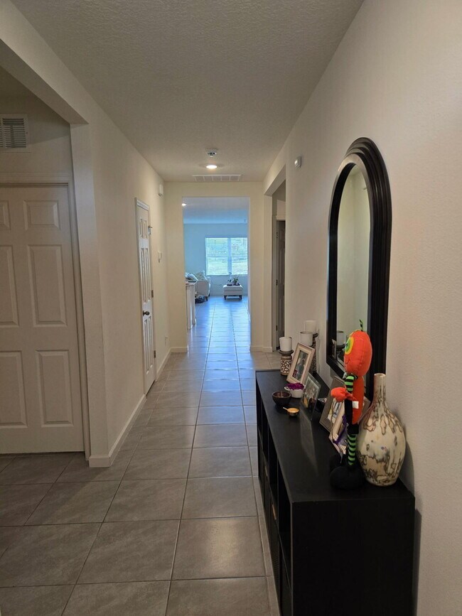 Foto del edificio - 9725 SW Triton Wy