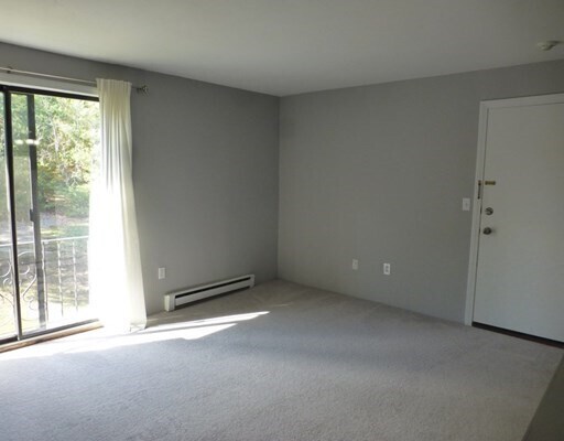 Foto del edificio - 390 Great Rd