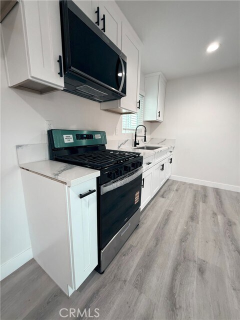 Foto del edificio - 4412 Valley View Ave