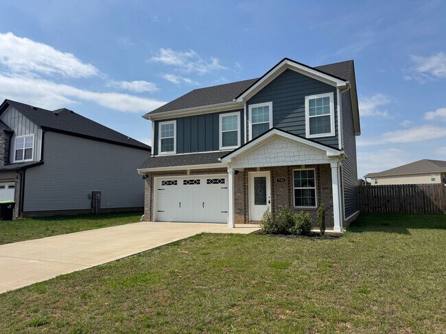 Building Photo - Gorgeous Single Family Home
