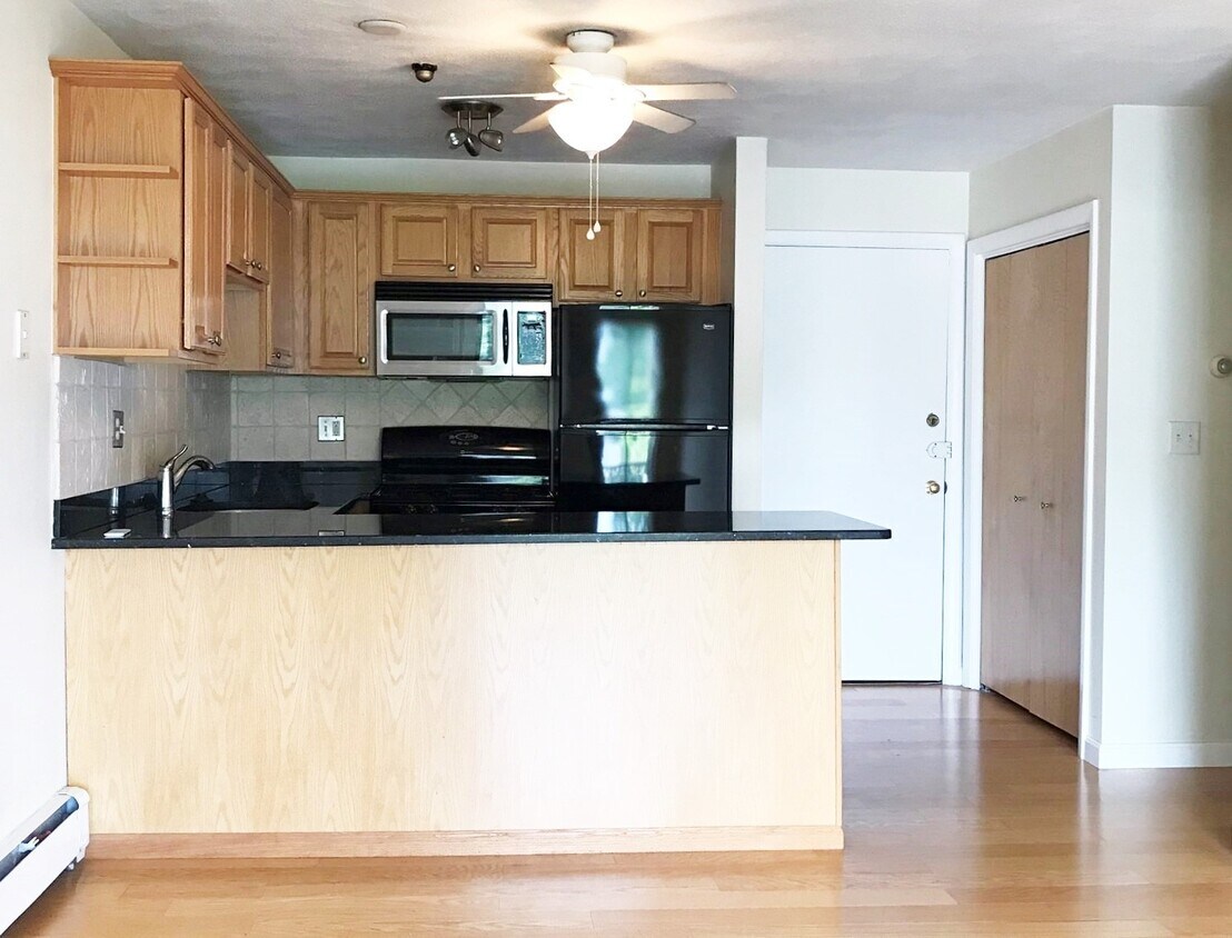 kitchennette - 29 Harvard Ave