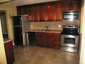 Building Photo - 240 St