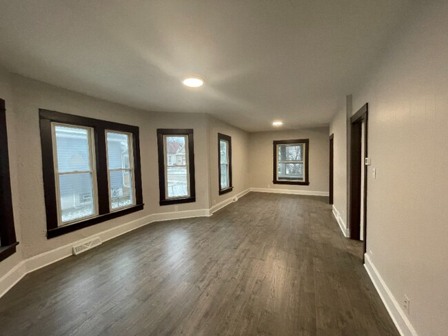 Foto del edificio - 6720 24th Ave