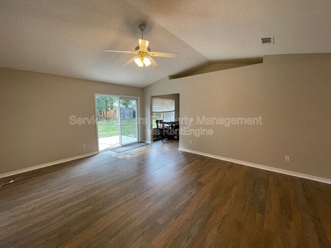 Foto del edificio - 4538 Chantilly Way