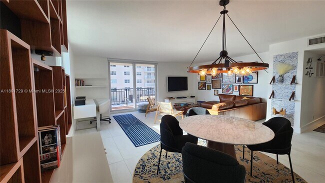Building Photo - 1501 S Ocean Dr