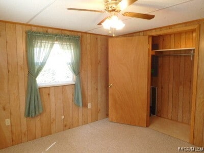 Building Photo - 7170 N Golden Point