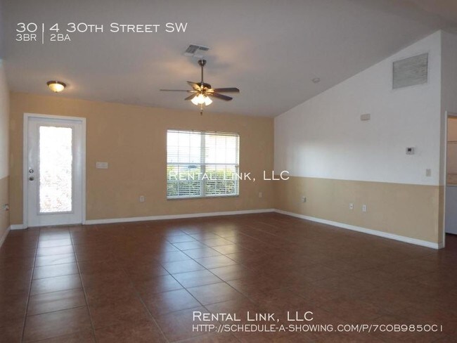 Foto del edificio - 3014 30th St SW